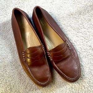 G.H. Bass Women’s Weejuns Loafers Size 10